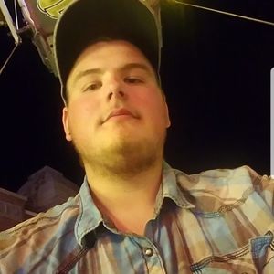 Meet your Posher, Weslee